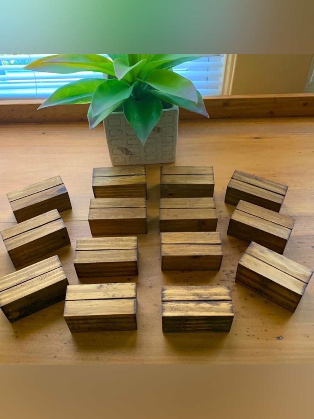 Rustic Wooden Place Card Holders - Brown